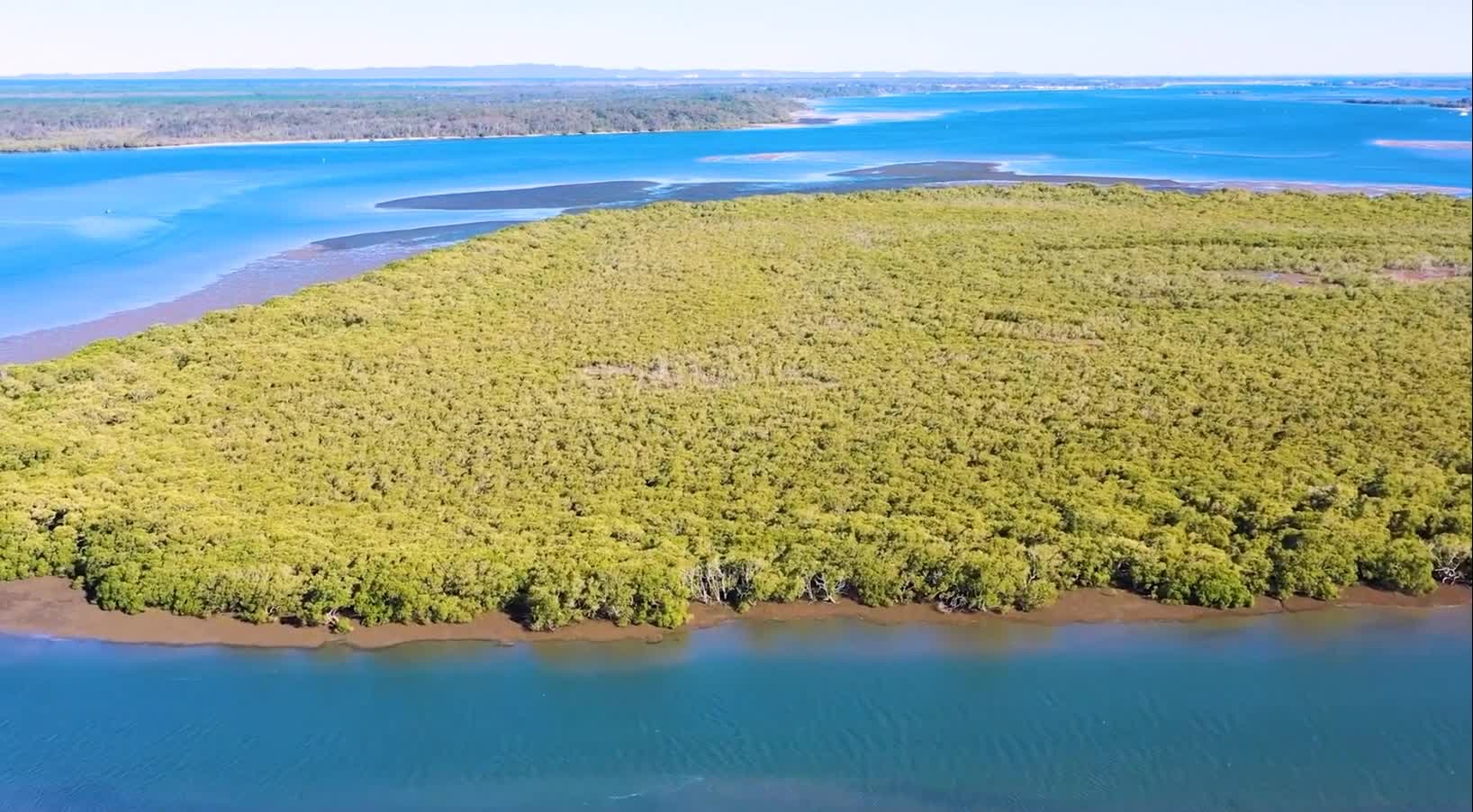 The beautiful wonder of the desert lake