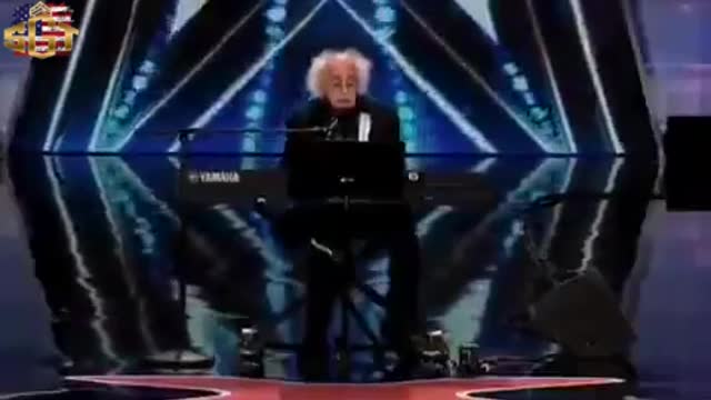 It’s Friday down time! And this is F*cking perfectly brilliant!! 😂🤣