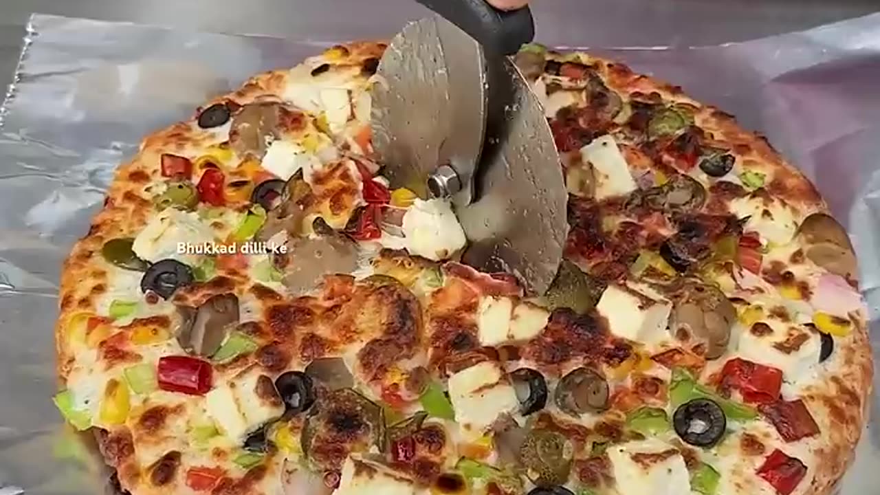 Street Style Cheese Burst Pizza😳🔥|| Indian Street Food