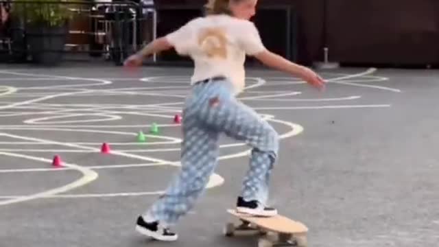 Happy Skate Girl