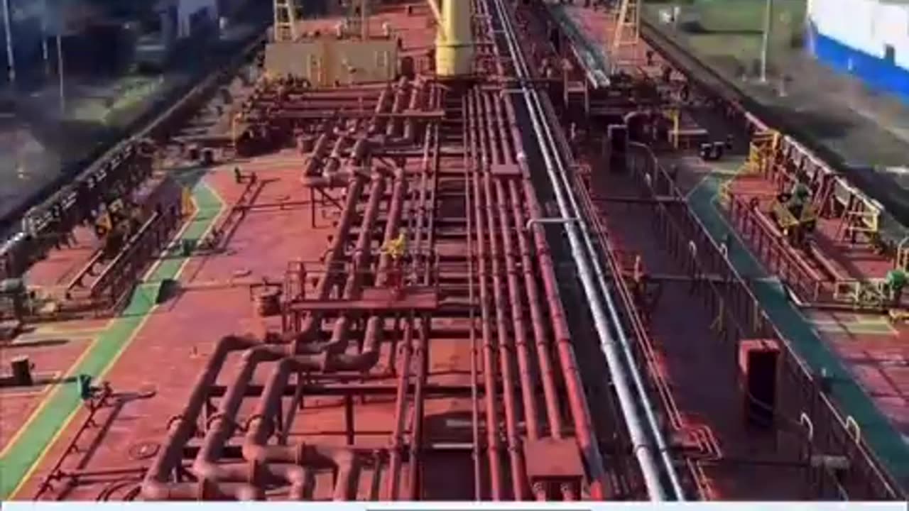 EVERY YR ABOUT 14,000 SHIPS PASS THROUGH THE PANAMA CANAL CARRYING ABOUT 280 MILLION TONS OF CARGO