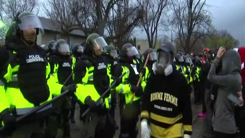 WATCH: Police shooting death of black man near Minneapolis sparks second night of unrest