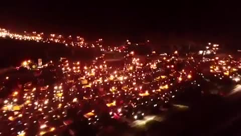 German covid dystopia: Berlin lit up by nighttime plug-the-streets tractor protest
