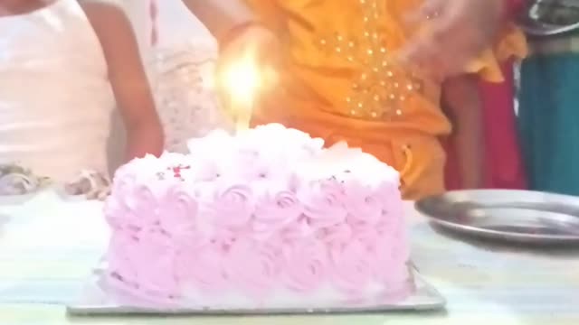 Please help 😭 me | My girl birthday