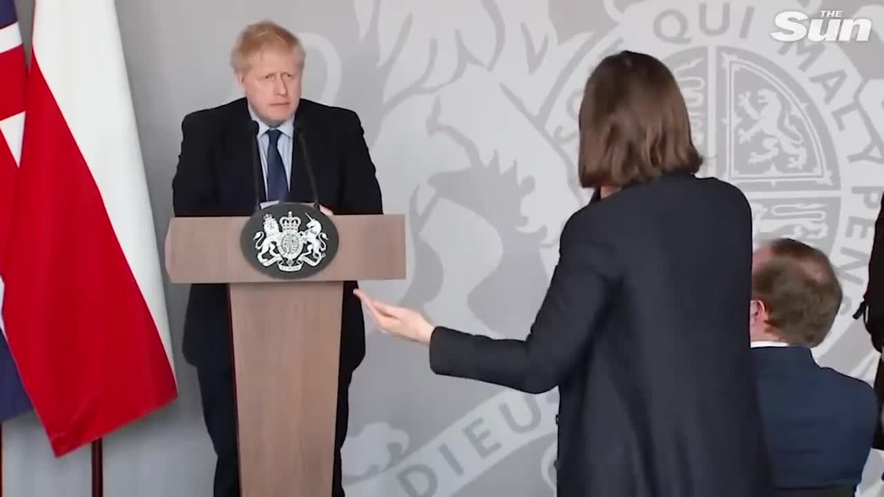 Boris addresses WEF Young Global Leader acting as a Journalist