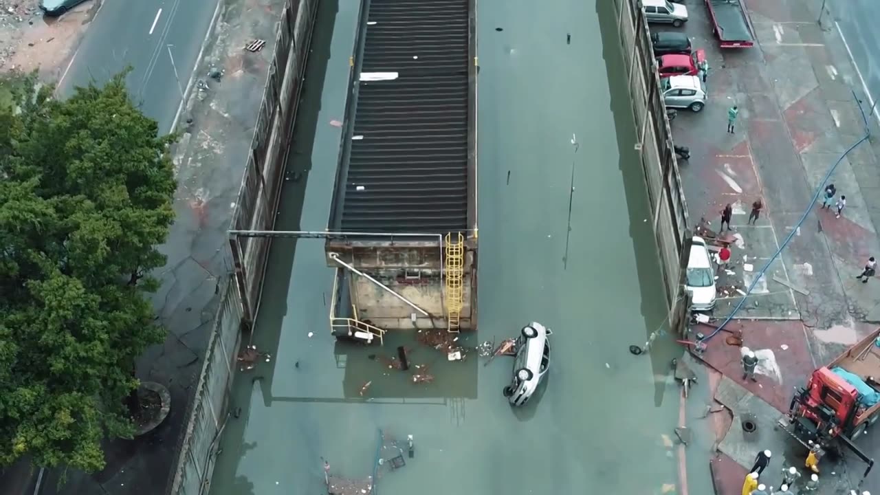 At least 10 killed by severe floods in Rio de Janeiro