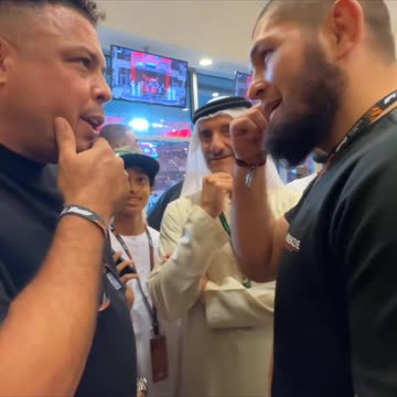 Ronaldo Nazario & Khabib Nurmagomedov meet for the first time