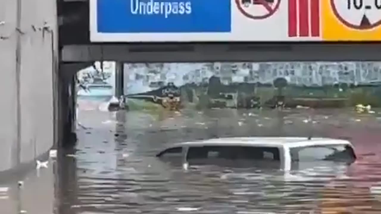 Lahore In Rainy Weather