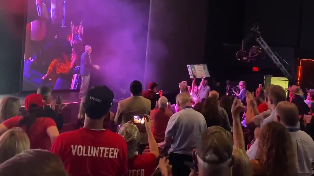 Ashli Babbitt mother receives STANDING OVATION at AZ Rally..