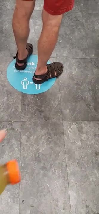 172 - LOU IS GETTING READY TO RECORD (Backup)