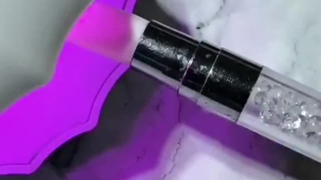 Easy and quick nail ar