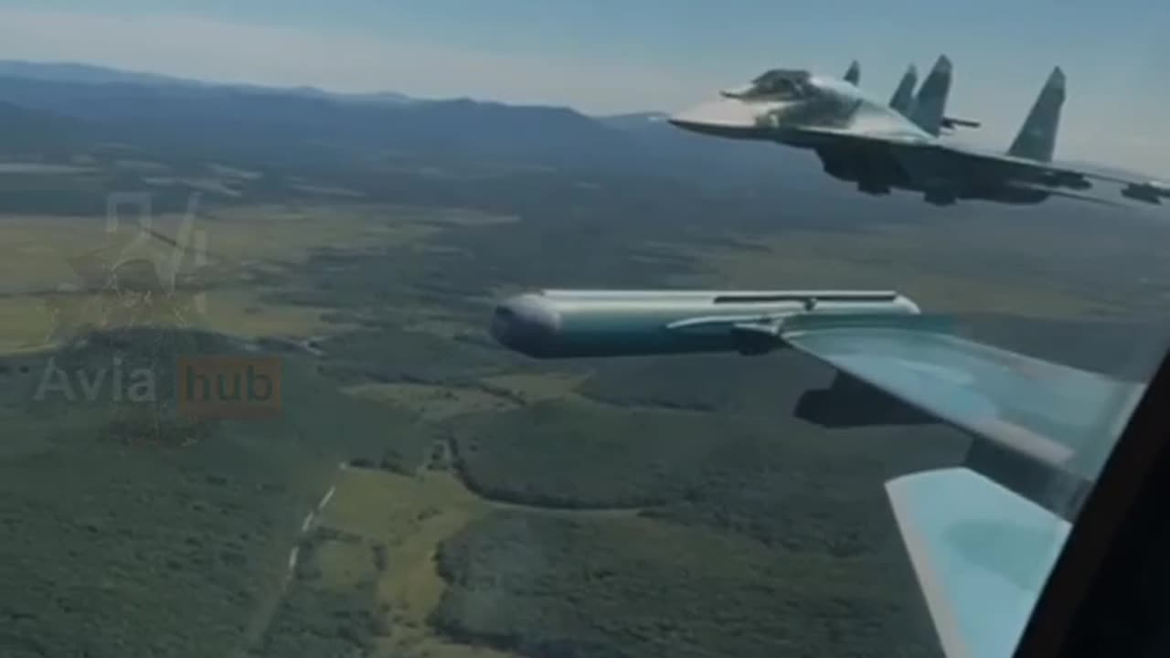 Su-34 ruských leteckých sil se vrací z bitvy