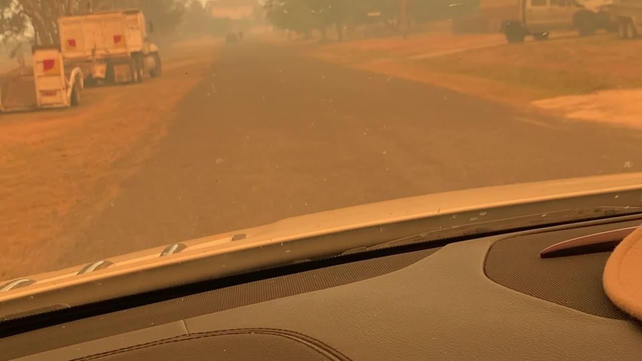 Bushfires Force Evacuation From Wallangarra