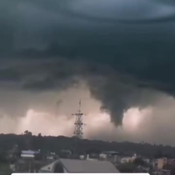 Haarp or UFO, you be the judge