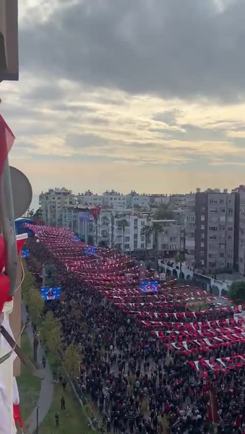Massive protest in Mersin, Turkey
