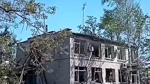 Troops Raised a Russian Flag Over the Administration Building in Central Ocheretino