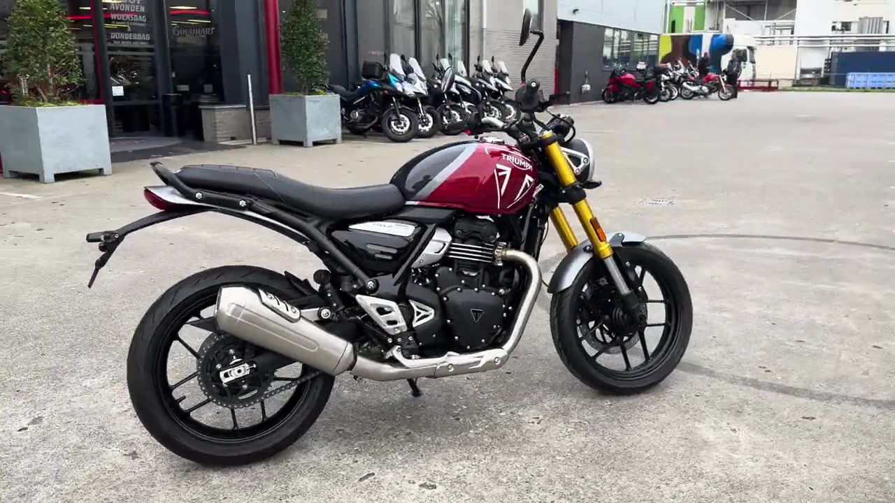 Triumph Speed 400 _ Walkaround