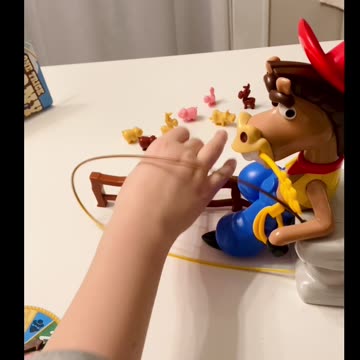 Playing “One Trick Pony” board game