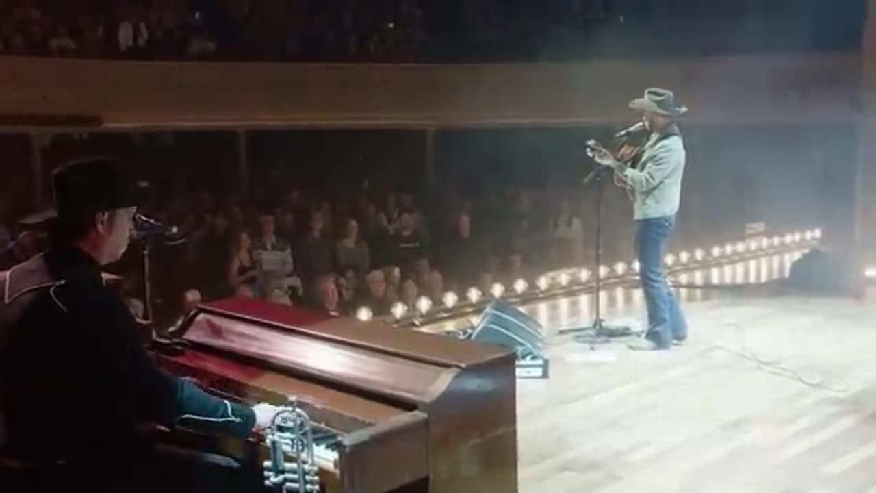 Charley Crockett - Welcome To Hard Times (Live From the Ryman)