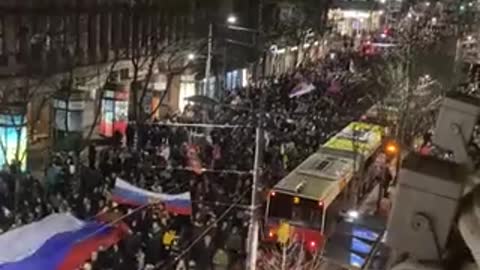 Demonstrace na podporu Ruska v Bělehradě 4.3. 2022