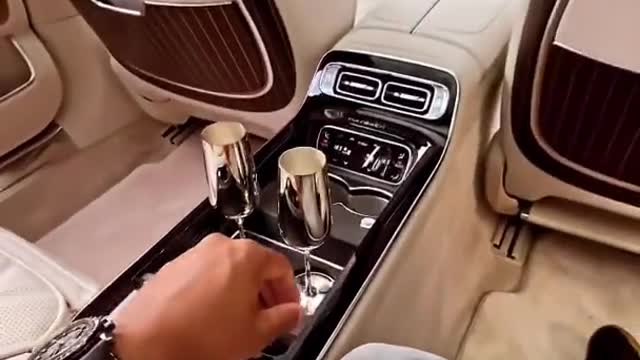 Mercedes Benz premium interior Looks