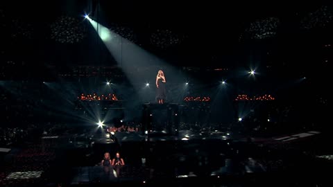 Céline Dion - My Heart Will Go On "Taking Chances World Tour: The Concert"