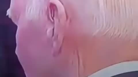 TAKING A CLOSER LOOK🫣 AT THE BIDEN MASKED ACTOR! CREEPY MUSIC FOR WHOEVER IS PLAYING CREEPY JOE!