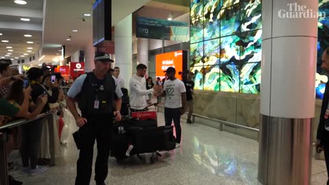 Socceroos thank fans for their support as they arrive home from World Cup