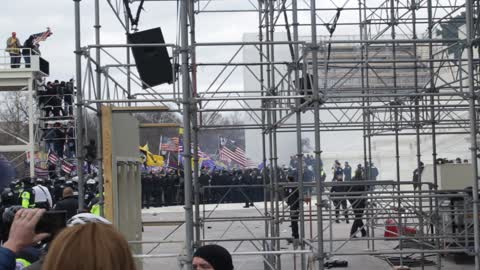 Live HD Footage Capitol Building Looking At The Tower Scene