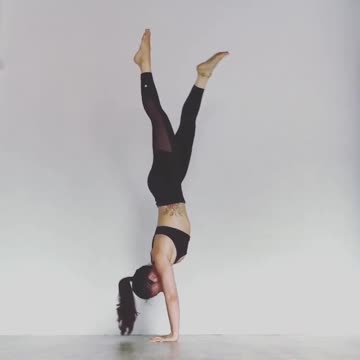 Home Yoga Fitness Workout | Free YOGA Training Videos Viral Reels | Yoga For Weight Loss female-002