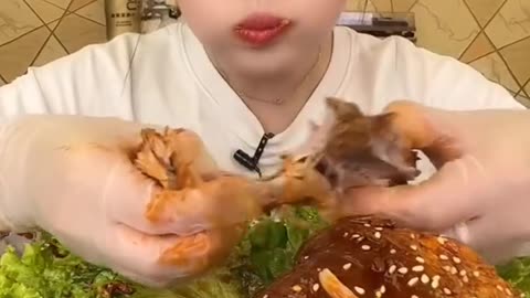 China Mukbang Eating Show