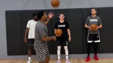 Rajon Rondo’s layup package is CRAZY