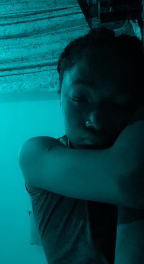 Random girl sleeping for 9 seconds straight