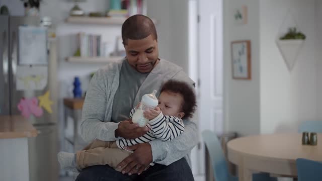 This_is_feeding_your_baby_with_confidence