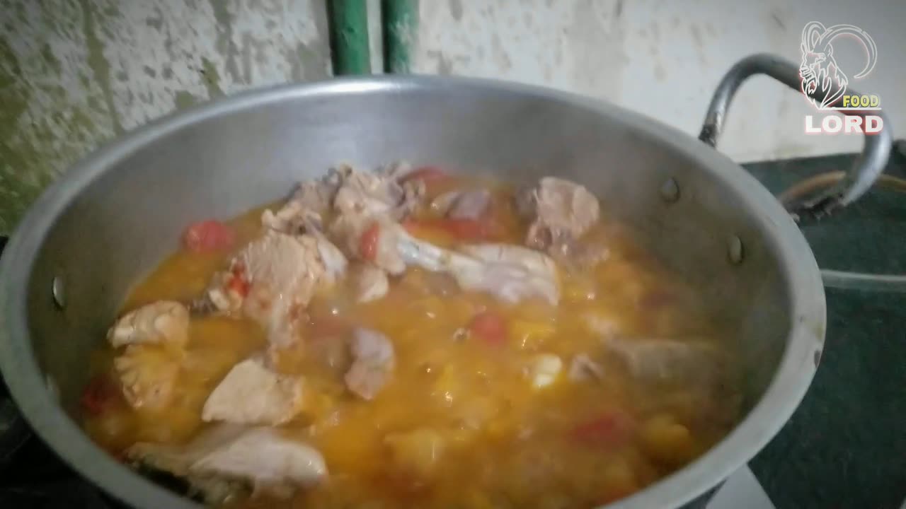 Making chicken Karhai for family