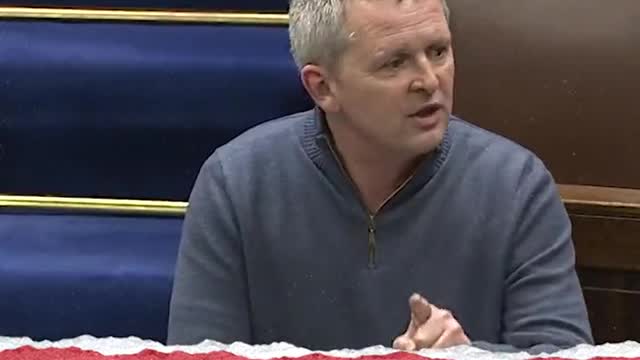 comparance ukraine palestine wording