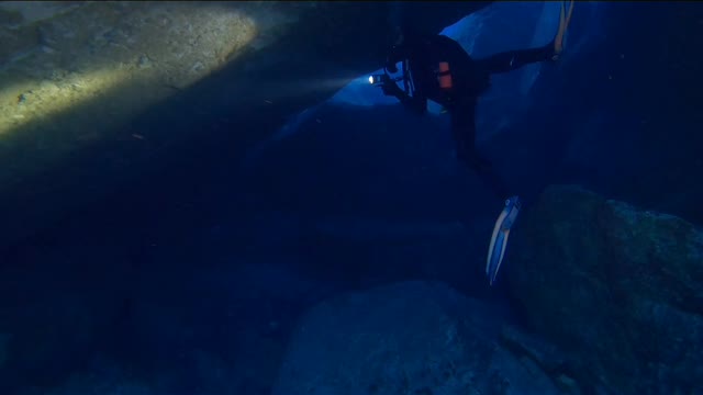 the search for a sunken ship for thousands of years that is rarely known