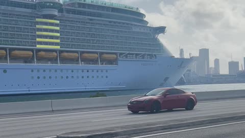 Freedom of the seas 2 - Driving Miami