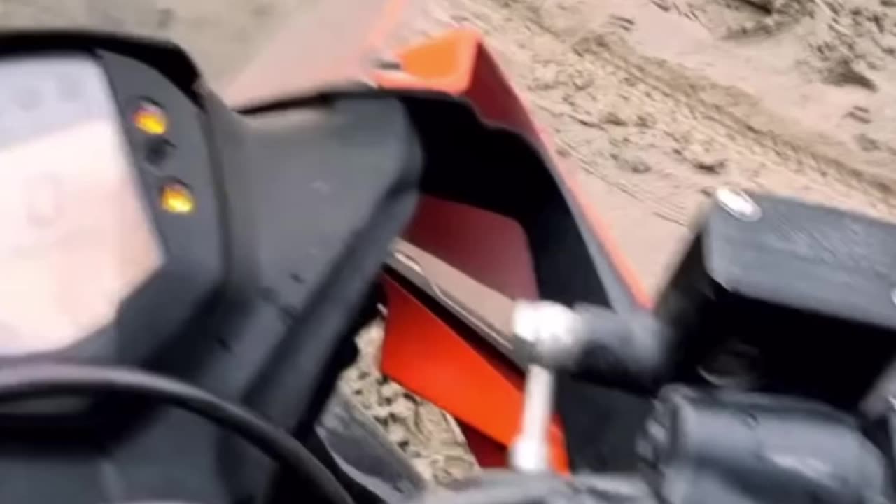 Ktm 390 crash