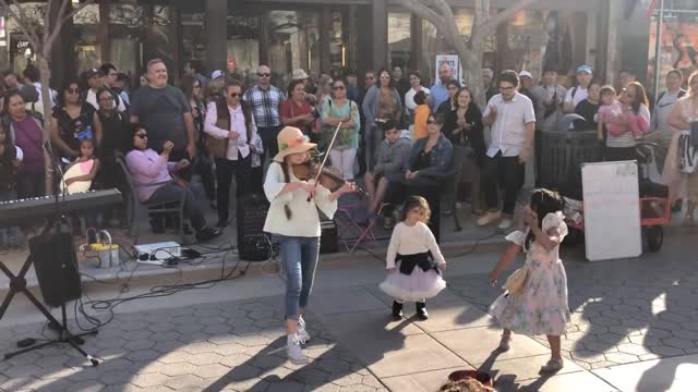 Lambada -----street performance