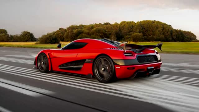 Top 10 fastest cars 2021