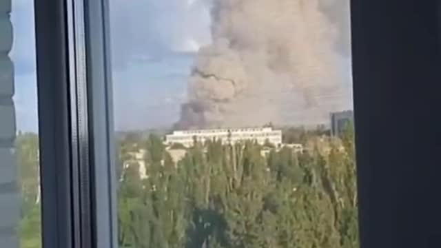 Ukraine War - It is reported that the missile hit the factory warehouse