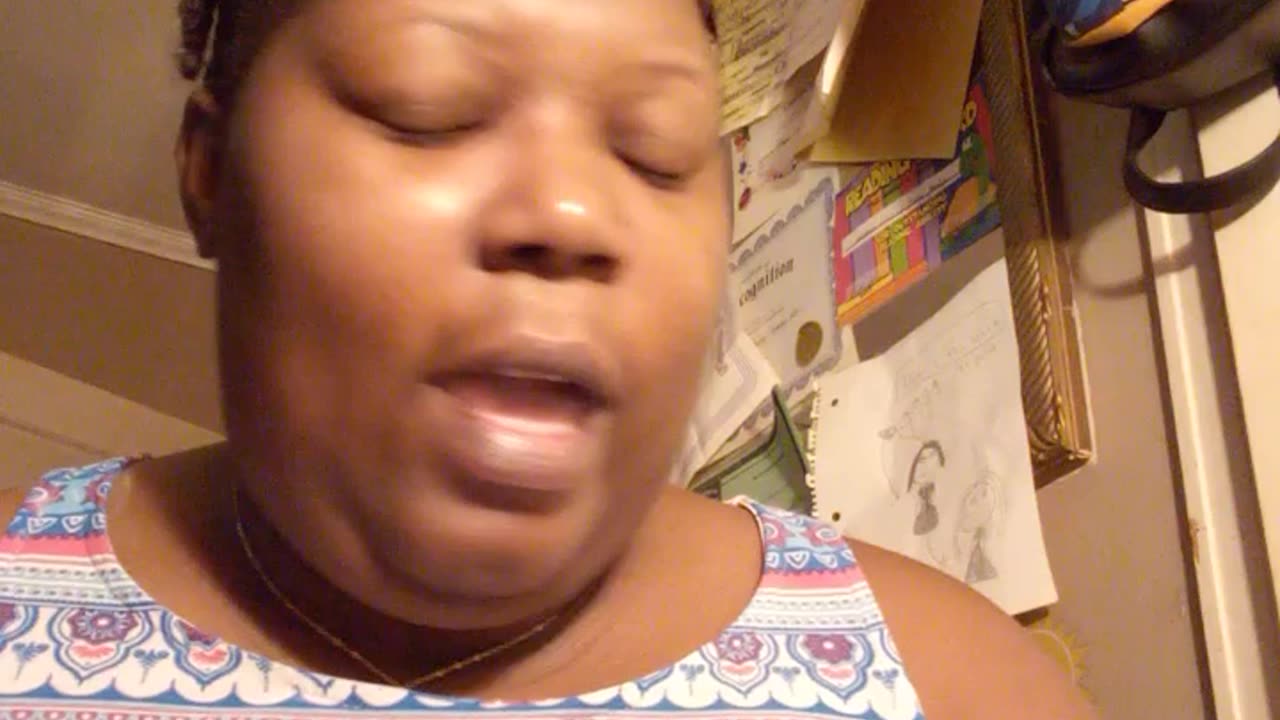 Who's trying to string you along 🧿🔮