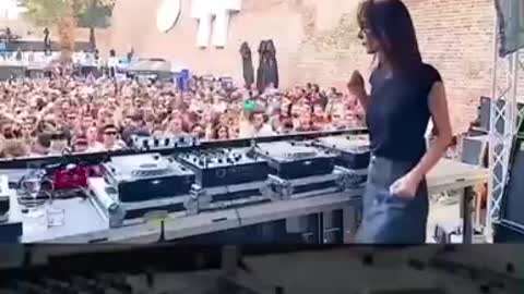 Car party selected song