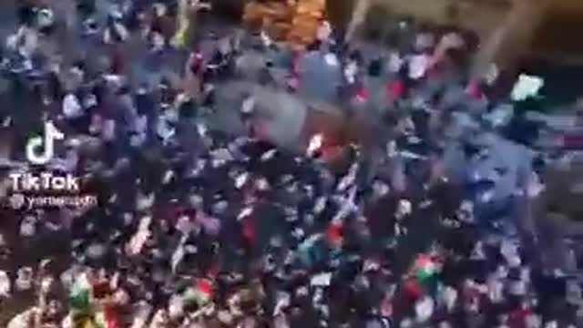 WHY IS THE MEDIA NOT SHOWING THIS?