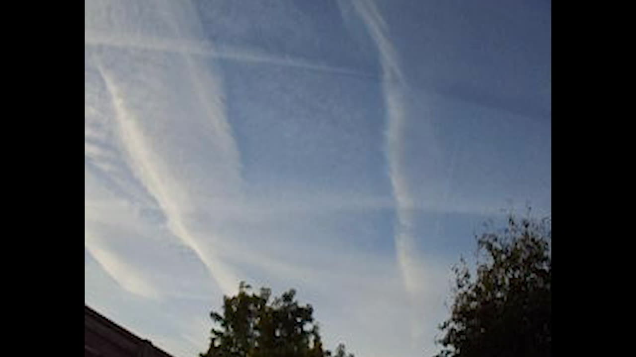 #Beautiful #Skies of Sint-Lievens-Houtem #Belgium East-#Flanders #2023-10-16 07:21 AM