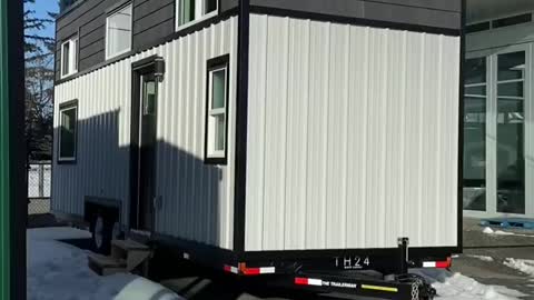 Could you LIVE in a 26 foot TINY HOME?