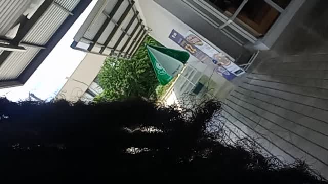 Blooper, Vlogging behind the scenes