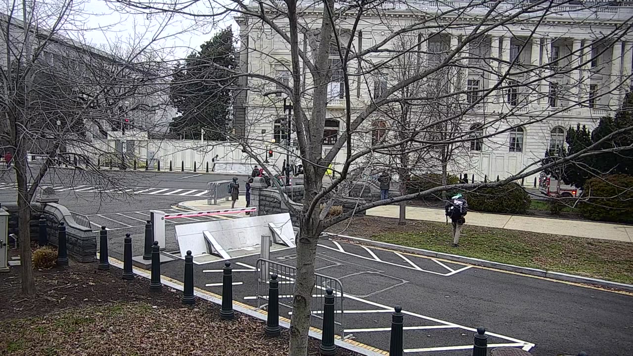 0679USCG00SEDriveExit_2021-01-06_14h25min40s097ms.mp4