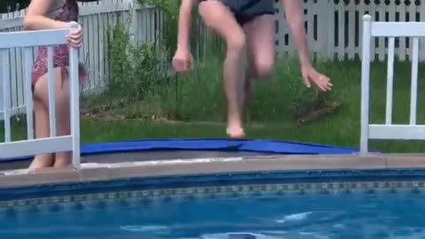 The end 😂😂😂 #funny #fails #shorts #reels #viral #fail